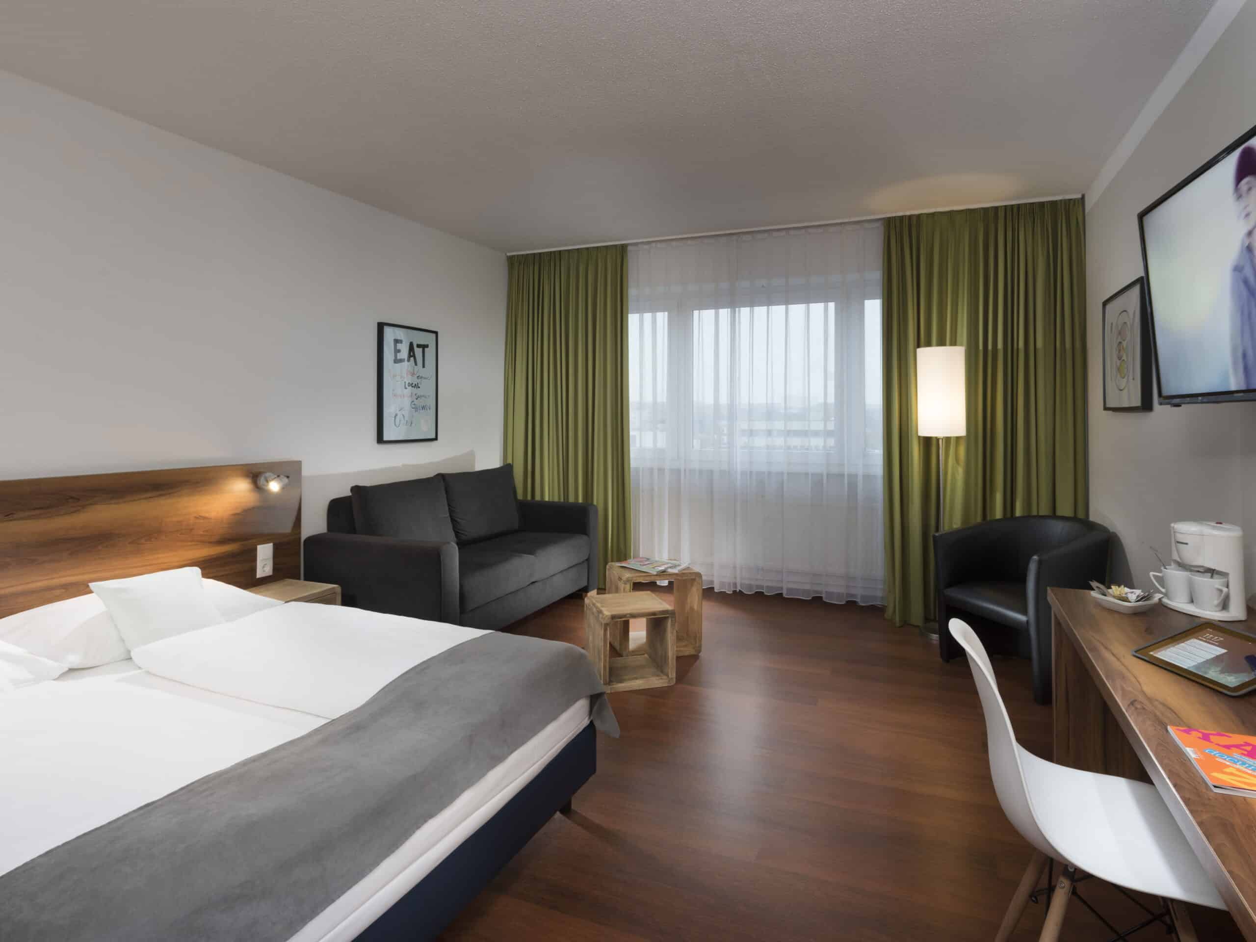 Modernes Superior Zimmer im Best Western Hotel Ambassador zu Silvester