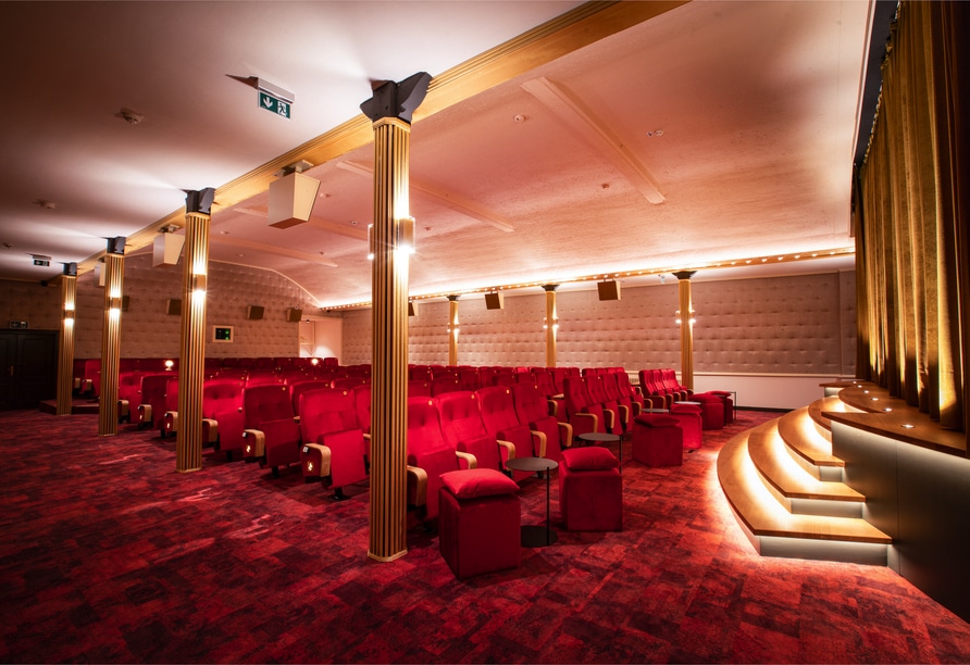 Exklusiver Kinosaal für das Silvesterprogramm im Kino-Hotel Harsefeld