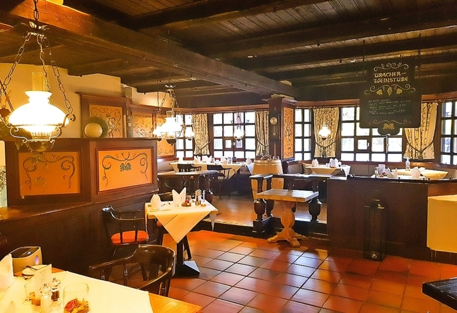 Gemütliches Restaurant im Biosphärenhotel Graf Eberhard an Silvester