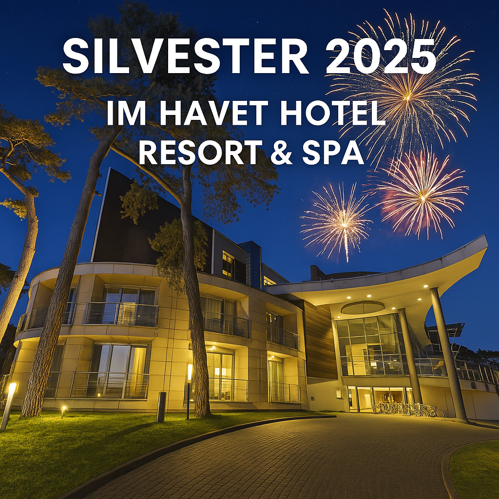 Beleuchtetes Havet Hotel Resort & Spa mit Feuerwerk zu Silvester