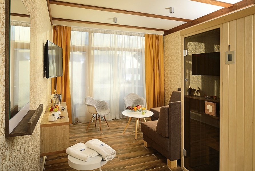 Komfortable Suite mit eigener Sauna im Hotel Resort Relax
