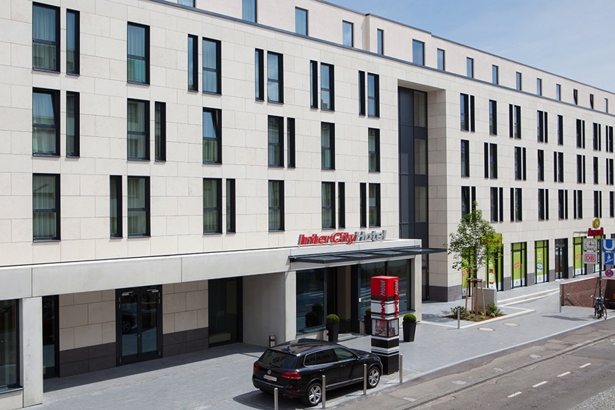 Außenansicht des IntercityHotel Bonn für Silvesterurlaub