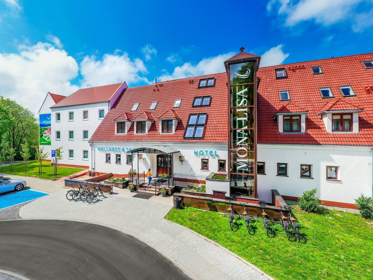 Eingang des Mona Lisa Boutique Wellness & SPA Hotels zu Silvester