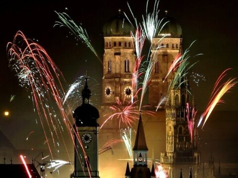 Feuerwerk über München am NH Collection München Bavaria an Silvester