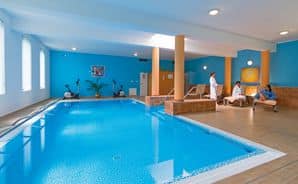 Innenpool im Spa Hotel Centrum – Entspannung an Silvester