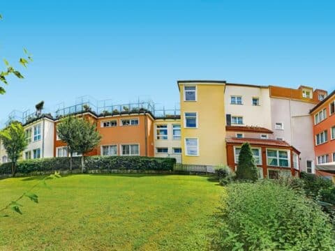 Außenansicht der TOMESA Fachklinik für Silvesterurlaub in Hessen