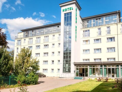 Festlich gedeckter Tisch zu Silvester im Alpha Hotel Hermann von Salza