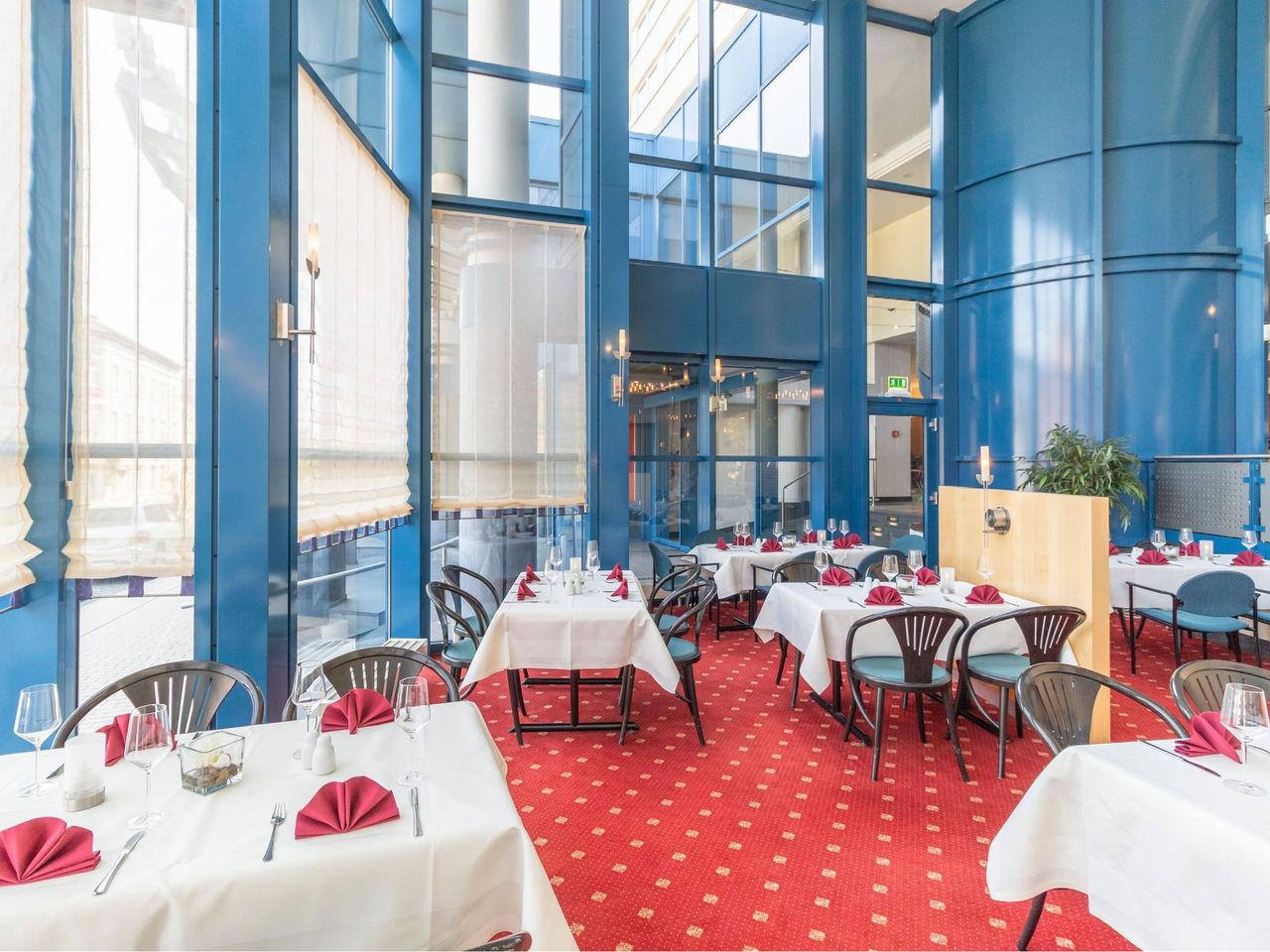 Hotelrestaurant des IntercityHotel Schwerin für das Silvesterabendessen