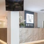 Empfangsbereich B&F Hotel am Neumarkt Silvester