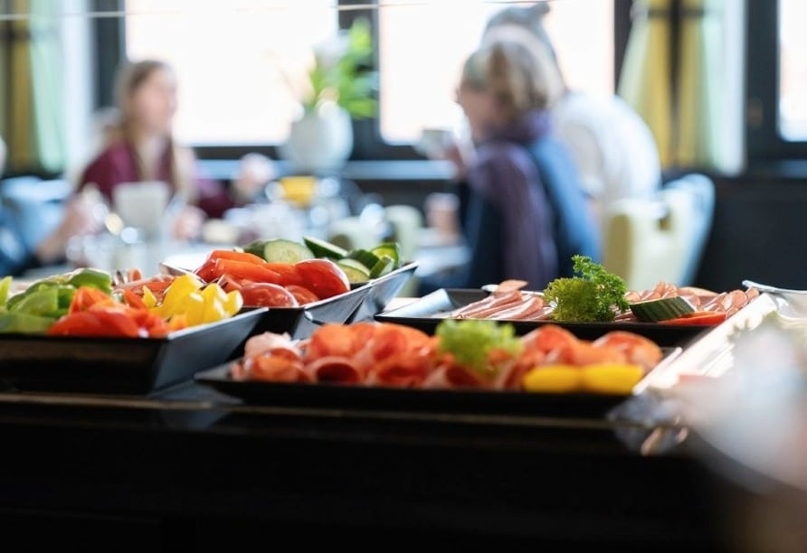 Buffet im Hotel am Spichernplatz während der Silvesterreise