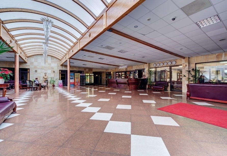 Elegante Lobby des Hotel Dobosz in Pölitz zu Silvester