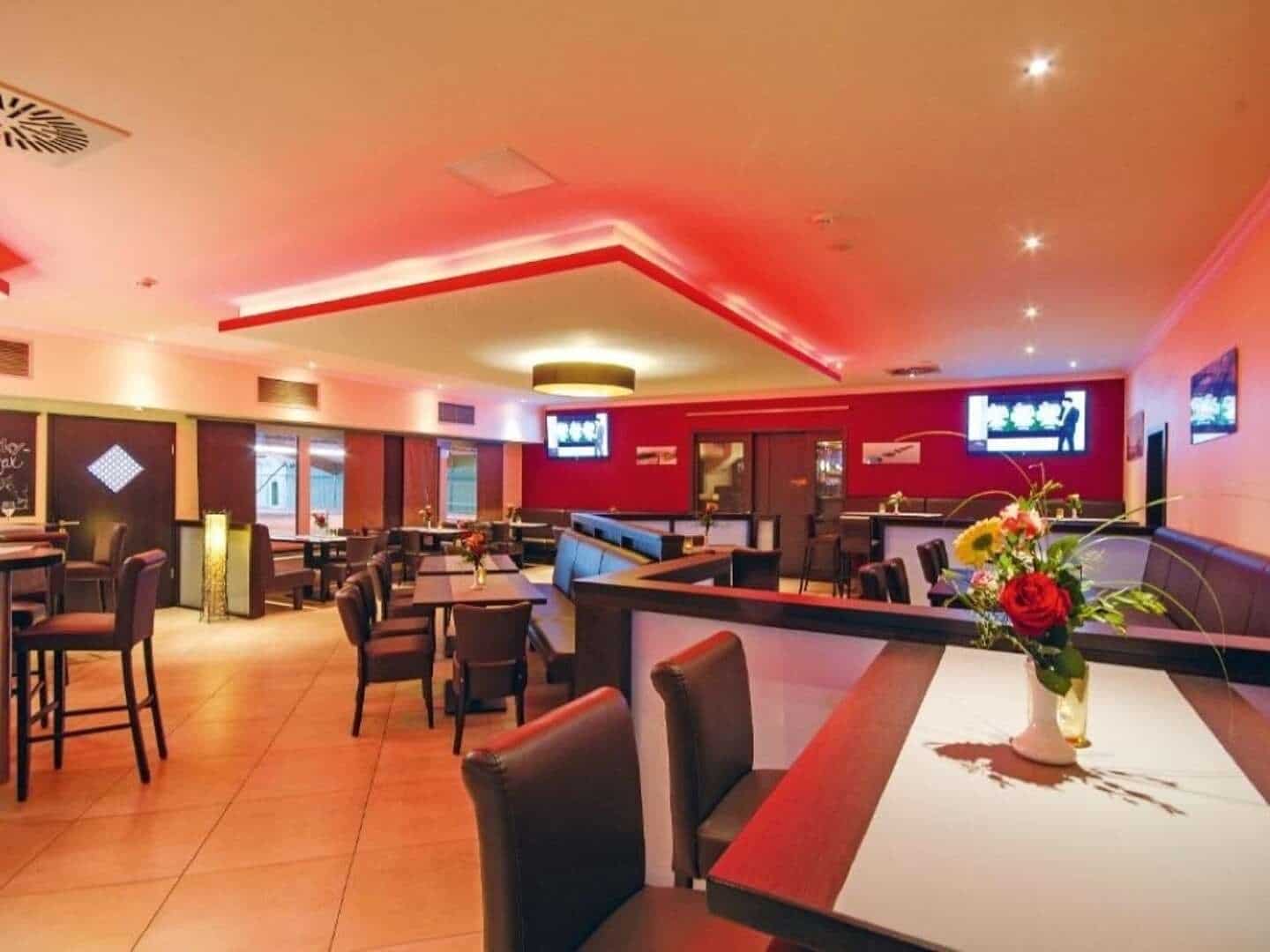 Hotelbar im AVALON Hotelpark Königshof zu Silvester