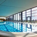Silvester im Damp Ostsee Resort mit Innenpool im Entdeckerbad