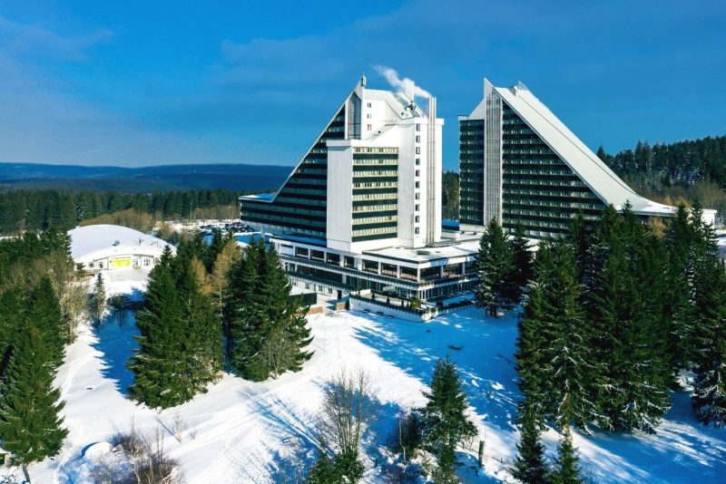 Das AHORN Panorama Hotel Oberhof im Winter – die perfekte Kulisse für Silvester